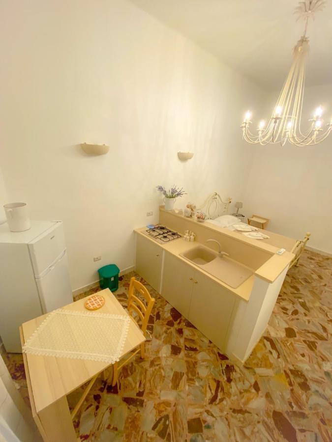 Willa La Casa Di Nonna Sisina Mola di Bari Zewnętrze zdjęcie